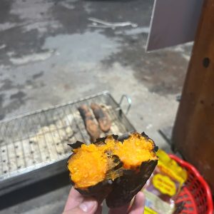 Khoai nướng đồ ăn vặt tại Mỹ Đình